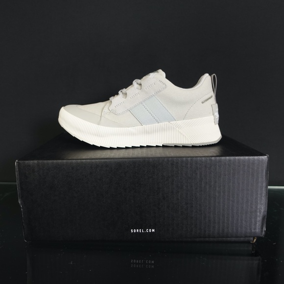 Sorel Out N About III Low Canvas WP Women's Sneakers #009 - Picture 2 of 8